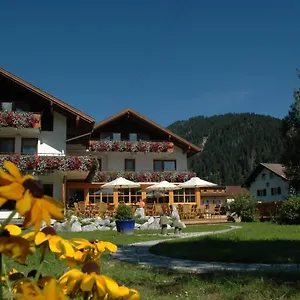 Anneliese Hotel
